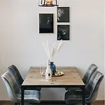 Apartment Tip! Zentraler Geht's Nicht! Premium In Der Altstadt