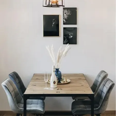 Apartment Tip! Zentraler Geht'S Nicht! Premium Apartment In Der Altstadt