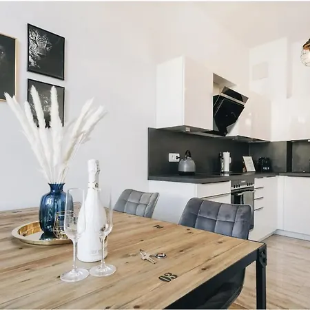 Tip! Zentraler Geht'S Nicht! Premium Apartment In Der Altstadt Apartment Dresden