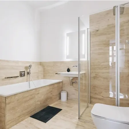 Appartamento Tip! Zentraler Geht's Nicht! Premium In Der Altstadt Dresda